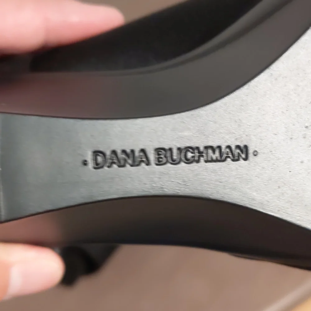 Dana Buchman Pira Black Wedge Heel 6 Med Open Toe Woman Shoes
